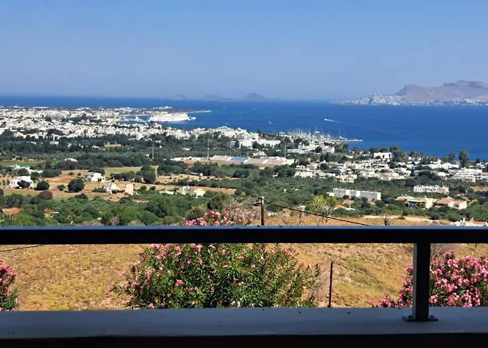דירה Hercules Hills Sea View