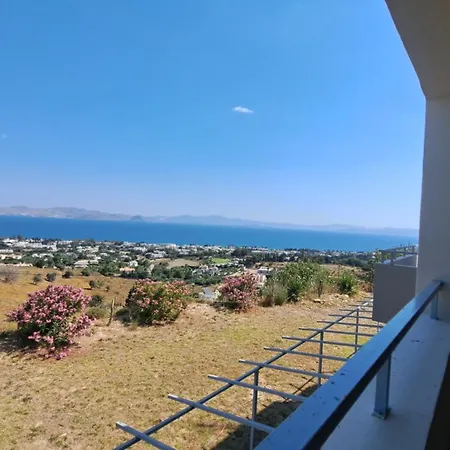 Hercules Hills Sea View Apartment