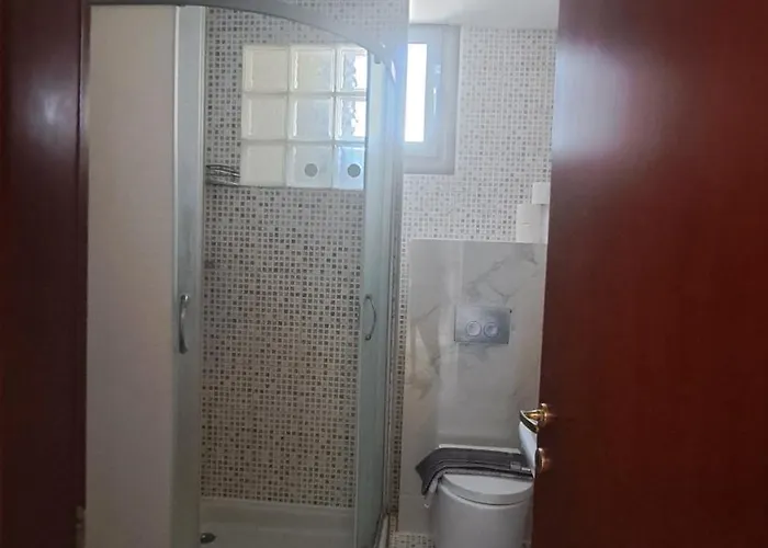 Hercules Hills Sea View 아파트 코스 타운