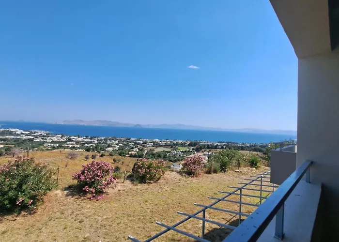 Hercules Hills Sea View Apartment